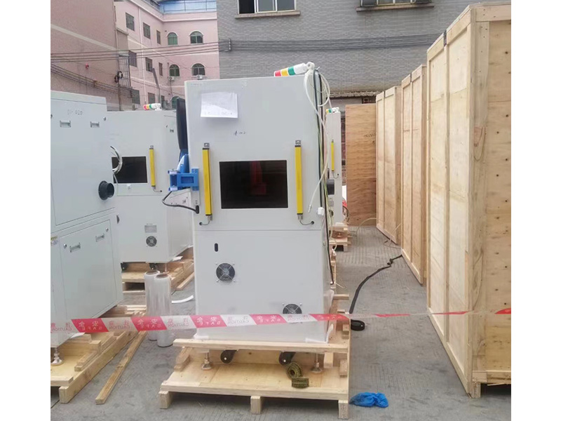 東(dong)莞某公司(si)出口越南(nán)木箱