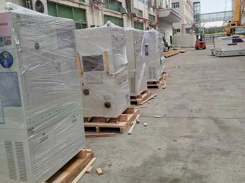 深圳福(fu)永出口包裝現場(chǎng)